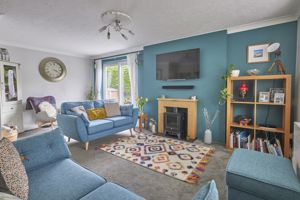 Living Room- click for photo gallery